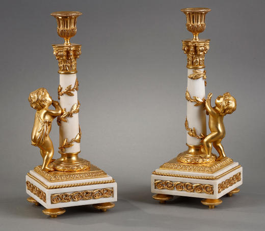 独角鹿西洋古董1870年代法国出品路易十六风格小天使主题铜鎏金精雕装饰白色大理石烛台一对 商品图3