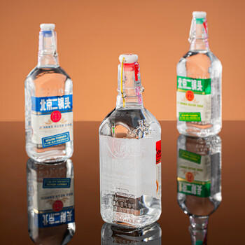 出口小方瓶 经典三色 永丰牌 清香型白酒 42度 500ml*6瓶 北京二锅头 商品图3