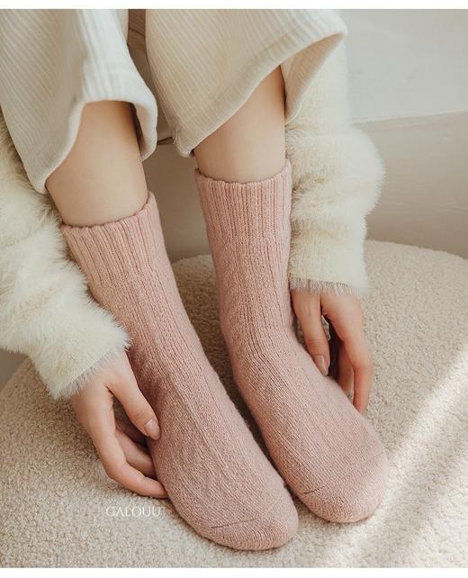 D111353一组八双装秋冬加厚毛圈中筒袜男女同款 商品图14