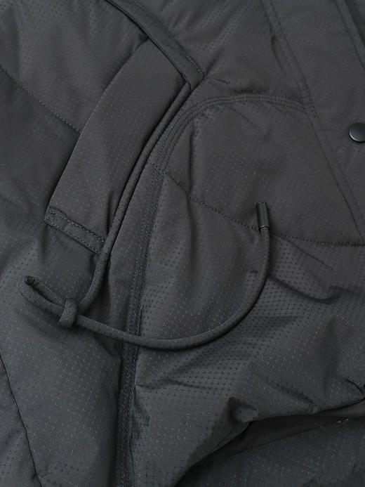 黑色灯芯绒领短款羽绒服，爱心绗缝设计 + 抽绳收腰 + 多口袋，解锁冬日出街的甜酷气质与保暖刚需穿搭 商品图3