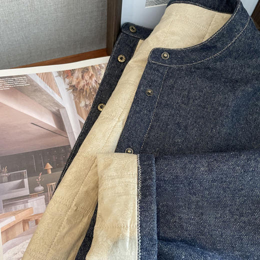 这种货，早收早对！！渠道B*C！2025廓形感圆弧摆骆驼绒棉服外套女冬款！ 商品图1