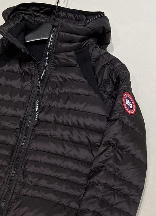 CANADA GOOSE加拿大鹅 HyBridge® Lite女士徽标连帽修身鹅绒羽绒服。 浅色。黑色。自己备注 商品图12