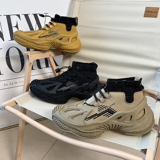 D111304秋季男士户外运动轻便舒适飞织时尚休闲鞋 商品图1