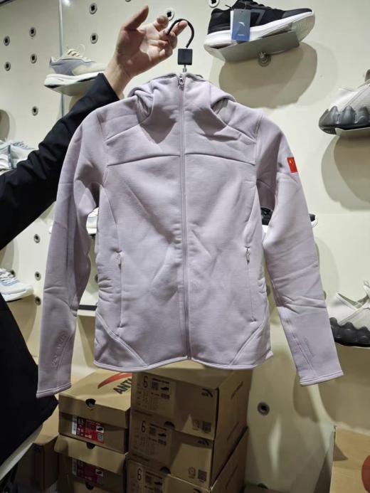 【L断码】安踏冠军女子针织运动上衣P绒科技面料连帽通勤运动外套162410702【库存有限，如无货将做退款，介意慎拍!】 商品图3