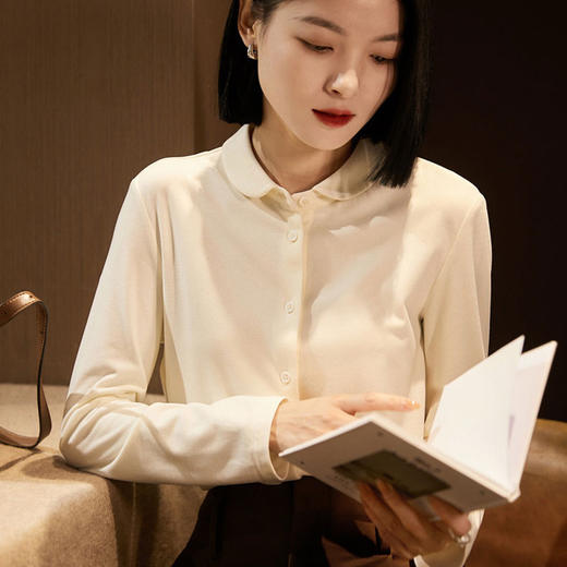 ORIGNAL&CO元宝领双面德绒衬衫，280g双面德绒，体感毛暖舒适，上身优雅大方【3-5天发货，周末顺延】 商品图3