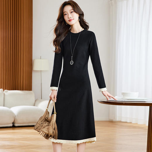 高级感黑色针织连衣裙，小众别致裙子内搭中长款毛衣裙CC-22-2822 商品图3