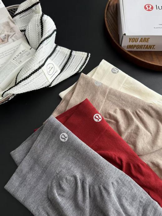 lu同款高腰收腹提臀内裤 商品图4