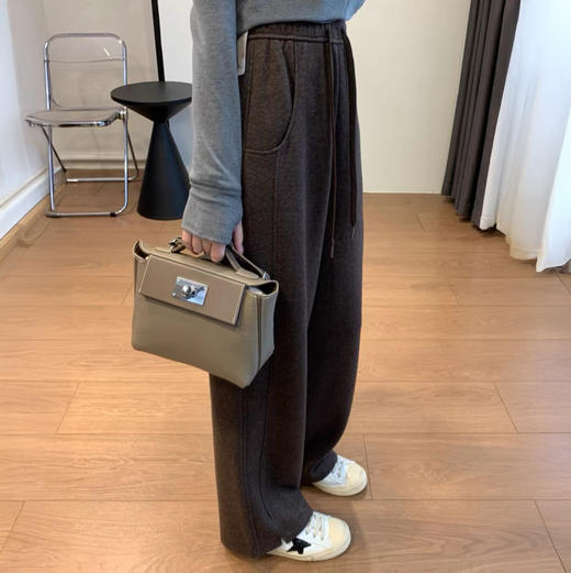 cosAcosB 高级感人字加厚醋酸羊毛呢阔腿裤 显瘦显高 不挑身形 2525 商品图3