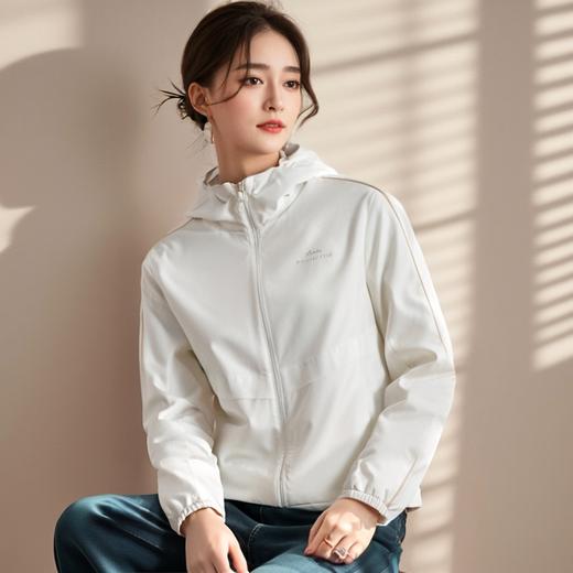 【S/M/L/XL/2XL断码，无货退款】安踏外套春季休闲新款运动2025舒适梭织上衣女子162517616S 商品图2