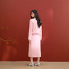 西遇珍珠扣粉色小香风套装女冬季羽毛边毛呢上衣搭直筒半身裙V3955361 商品缩略图4