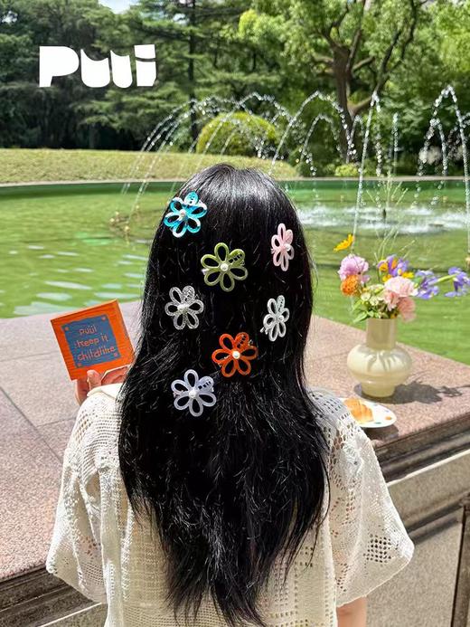 4楼Eubelle欧蓓 puui原创生活繁花系列—镂空花朵醋酸发夹 活动价：49元 商品图3