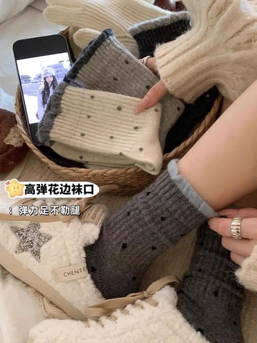 D111340一组五双装复古奶油风波点花边袜中筒袜 商品图6