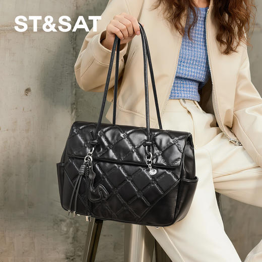 星期六经典高级感菱纹格双肩包SSD521A0G9 商品图3