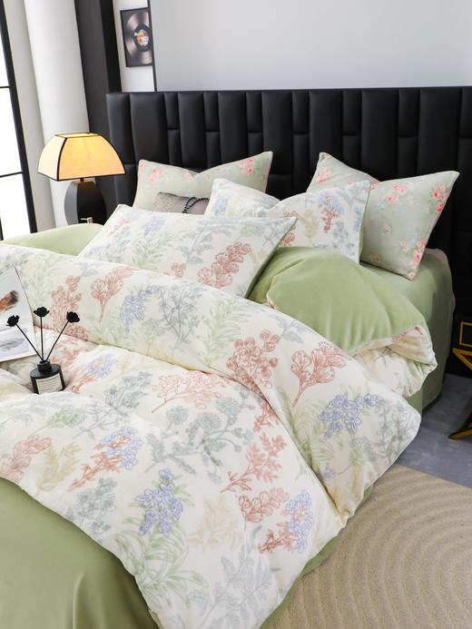 D111358冬日伴侣一触即暖高克重防静电牛奶绒四件套 商品图12