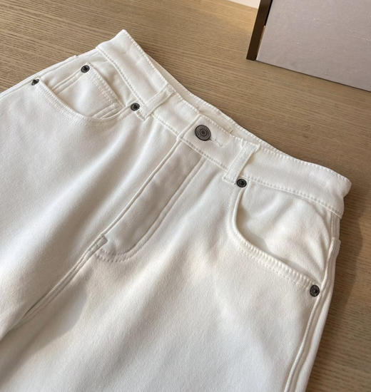 8111301 之禾白加绒阔腿裤牛仔裤 商品图7