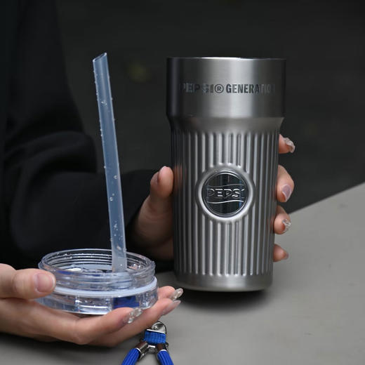 热卖新款！百事PEPSI 咖啡杯BS-K-400-003/咖啡杯BS-K-620-001 316不锈钢内胆 保温保冷 双饮使用 随行便携 商品图3