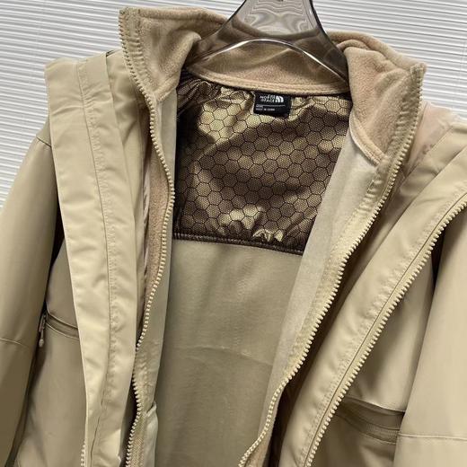 D111348户探索者系列绣标设计两用三合一外套 商品图14