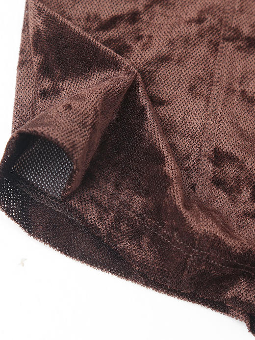 深棕色丝绒半高领打底衫，修身剪裁 + 微透质感 + 复古光泽，解锁冬日叠穿的精致气质与通勤穿搭层次感 商品图3