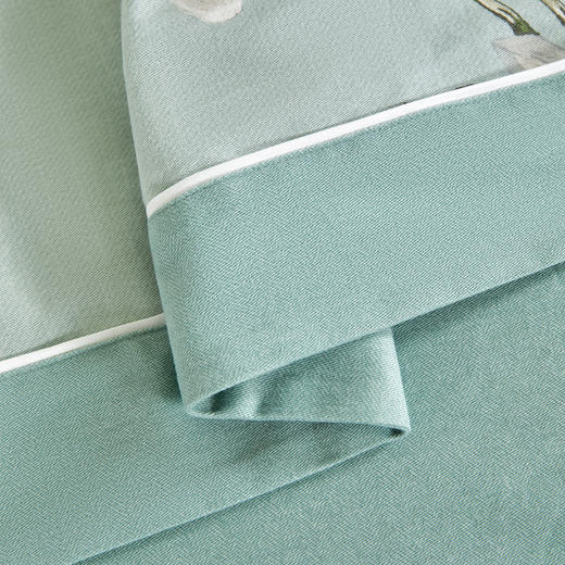 多喜爱 全棉磨毛床上用品四件套 米兰印象/青颜诗韵hl 【新疆棉磨毛】【柔暖触肤】【精美礼盒】【丝绒织带】温暖舒适 手感细腻 商品图8