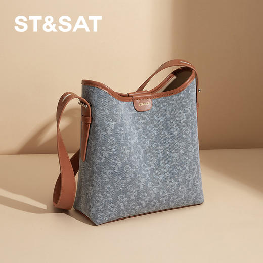 星期六丹宁老花时髦大容量通勤托特包SSD521A0BH 商品图0