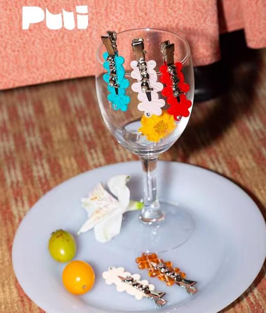 4楼Eubelle欧蓓 puui原创生活可爱一字夹发夹少女刘海夹 高级感侧边夹 活动价：79元 商品图1