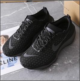 耐克品牌  Nike ZoomX Invincible Run Flyknit 3 缓震耐磨 网面支撑 舒适日常低帮休闲跑步鞋 商品图10