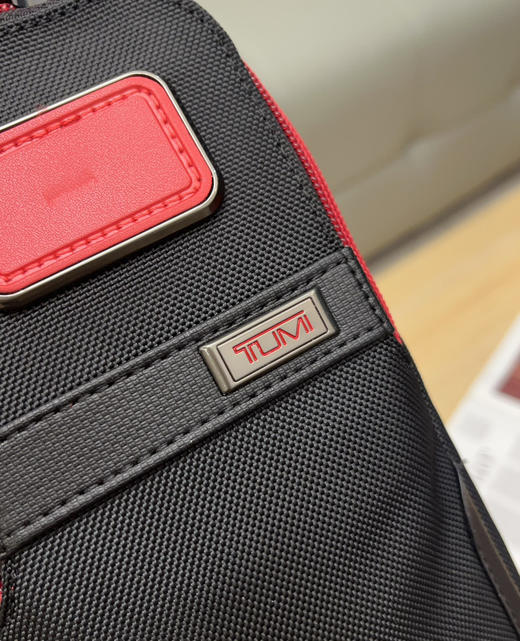 原单TUMI途明Alpha 3男士胸包 商品图6