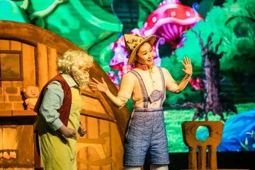 12.20早鸟特惠5折50元起 【龙湖滨江天街·成都国际剧院】🤹‍♀️百老汇正版授权亲子科学剧【化学秀-中文版】大型百老汇式儿童音乐剧《匹诺曹成长记》经典童话+沉浸互动！让孩子与经典童话零距离接触！ 商品图4