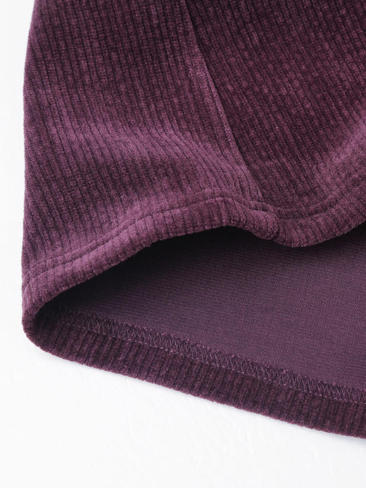 深灰色灯芯绒 A 字半身裙，高腰设计 + 垂坠质感 + 简约剪裁，解锁冬日通勤与约会的复古气质与穿搭层次感 商品图4