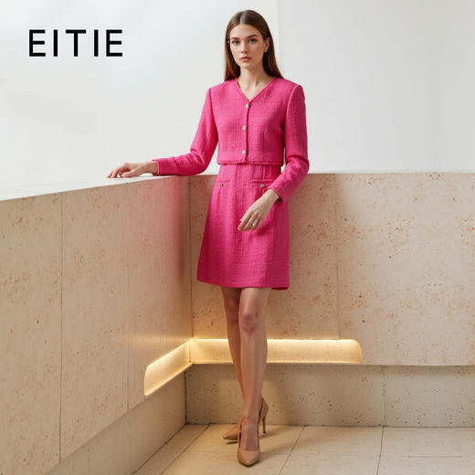 EITIE爱特爱气质V领千金小香风收腰a字连衣裙冬季新款8007725 商品图0