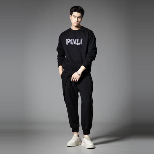 PINLI品立2025秋季新款男士宽松字母压胶圆领长袖套头卫衣上衣潮BG253109012 商品图4