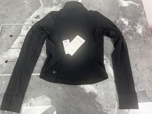 瑕疵Lululemon Lightweight 女士轻盈修身排汗速干UPF40防晒运动外套 商品图1