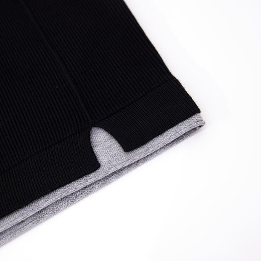 【新品上新】HX 冬季假两件圆领毛衫S107544118101 商品图4