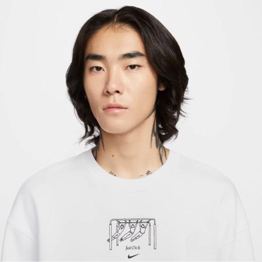 NIKE耐克男子运动休闲印花圆领套头衫卫衣IO2731-100 商品图2