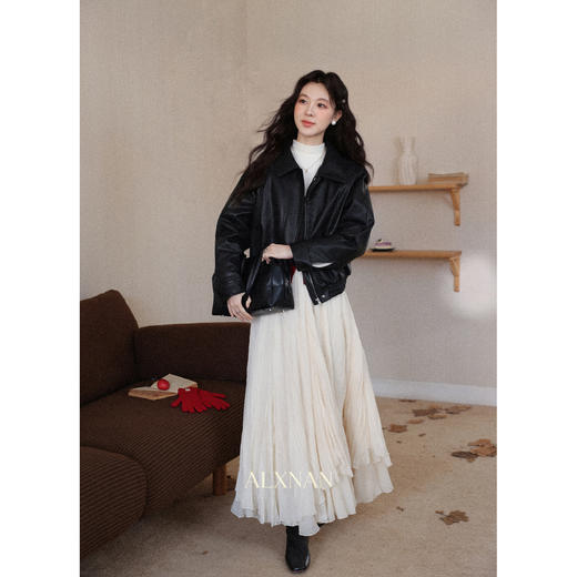 鹿向南「墨氅凝香」黑色皮衣外套女秋季款独特高级翻领加绒夹克女 商品图2