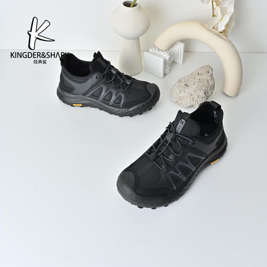 经典鲨2025年冬季专柜新品加绒男士通勤舒适跑步休闲鞋KW10-555121 商品图3