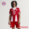 【官网同款】拜仁足球俱乐部丨球员版主场球衣25-26赛季红白拼色T恤 商品缩略图0