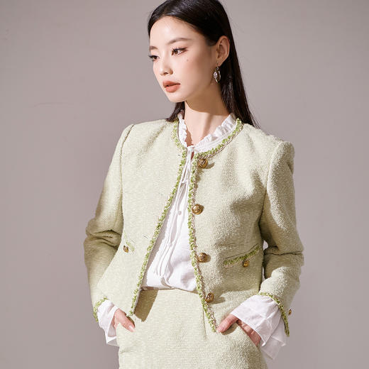 剩S/M/L/XL 【芳外】2025秋冬新款羊毛小香风外套时尚减龄上衣女8T23CW1064 商品图6