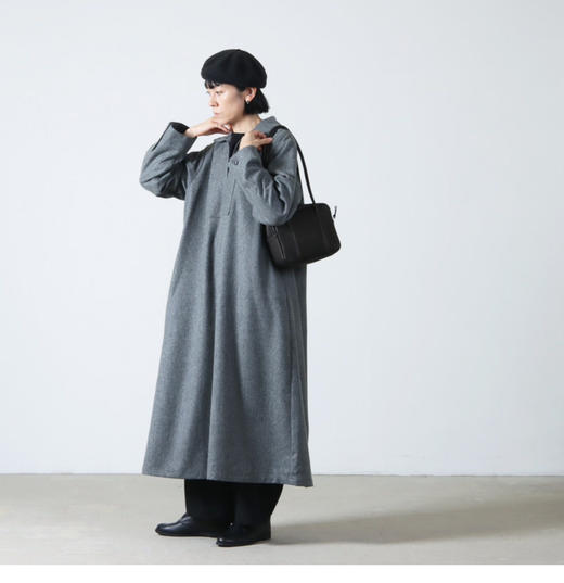 1113-6日单圆正小众 Aeta 软糯鹿皮 长柄小方包  长柄保龄球包 波士顿包 商品图4