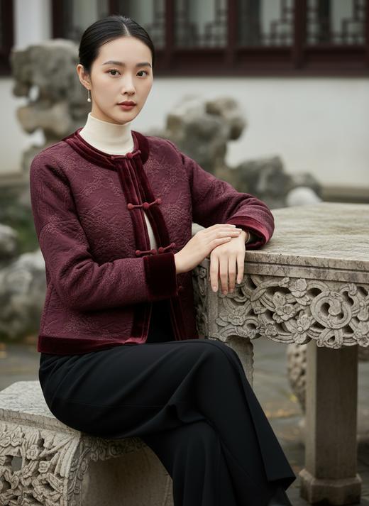 轻国风侧开叉外套 商品图1