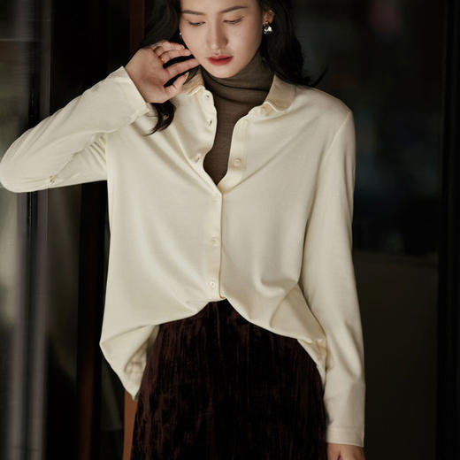 ORIGNAL&CO元宝领双面德绒衬衫，280g双面德绒，体感毛暖舒适，上身优雅大方【3-5天发货，周末顺延】 商品图5