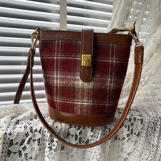 【礼物季】小众高级感斜挎包-纪念日百货门店同款167694876 商品图4