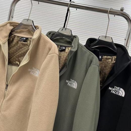 D111348户探索者系列绣标设计两用三合一外套 商品图1