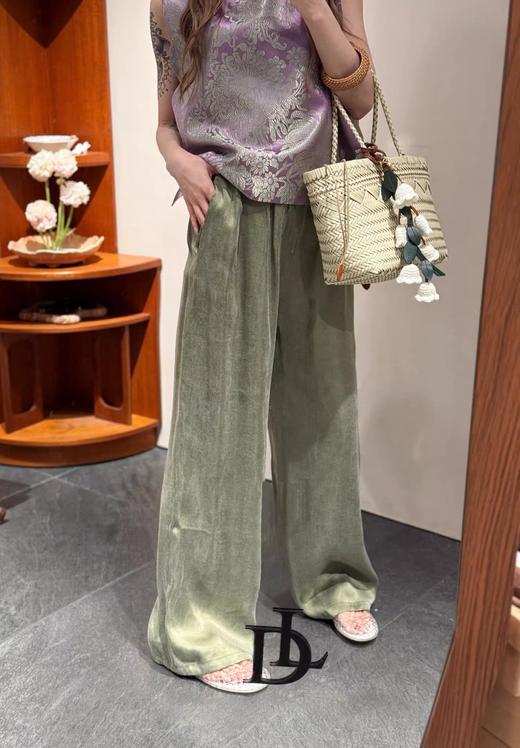 莱赛尔铜氨丝面料柔软亲肤透气时尚直筒阔腿裤 商品图5