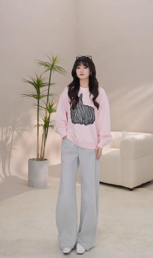 【秒杀价已调 直接拍】JNBY 松弛感 抽象 潦草小狗 图案 宽松套头卫衣 商品图7