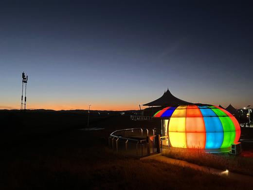 12.15前优惠减1100！世界尽头的冷酷仙境！冬季冰封黄河大峡谷冰上Glamping，冰岛同款乌兰哈达火山，冬季雪莲花酒店！蓝色冰川、沙漠雪场，解锁冬季N+野奢亲子冰雪玩法~呼和浩特集散 商品图7