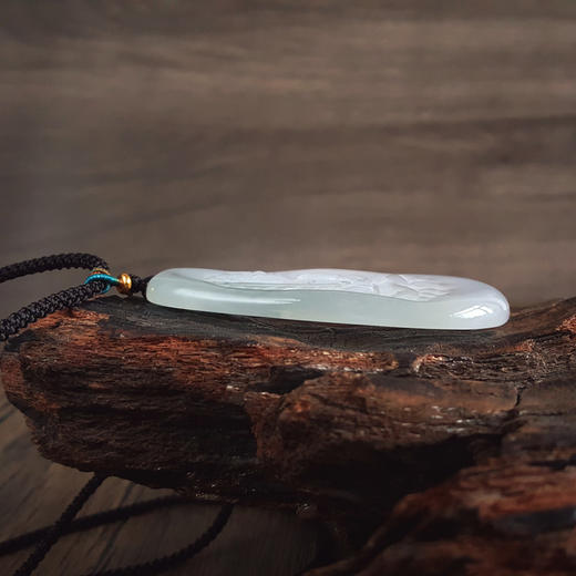 【天然正品】A货翡翠天然精品无纹裂冰种老坑种白色观音牌造型翡翠（吉祥、平安）吊坠项链吊坠：67.6*41.4*5.8MM （皆取最大值）中性061125NJM12 商品图7