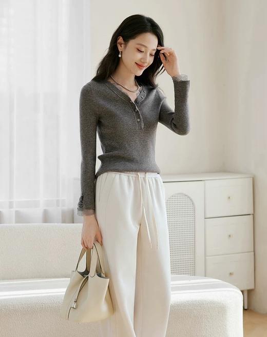 D111315冬季新款v领蕾丝拼接针织衫羊毛显瘦针织上衣 商品图3