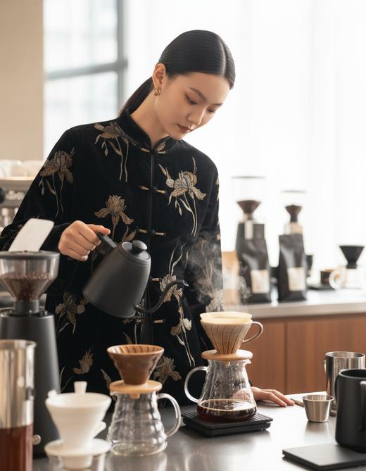 新国风袖口撞色夹羊驼绒棉衣 商品图3