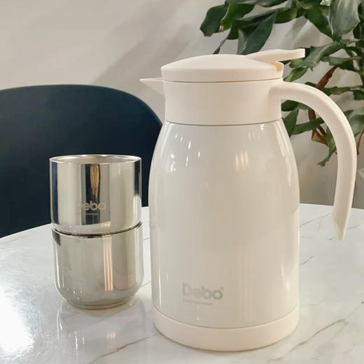 🌈【德铂艾特妮保温套装壶】礼盒礼带装‼️🥰德铂高颜值保温壶，还送2个不锈钢杯子✨304不锈钢内胆，长效保温！ 🔥放在家里就是一件艺术品，全实拍开团📸 商品图4